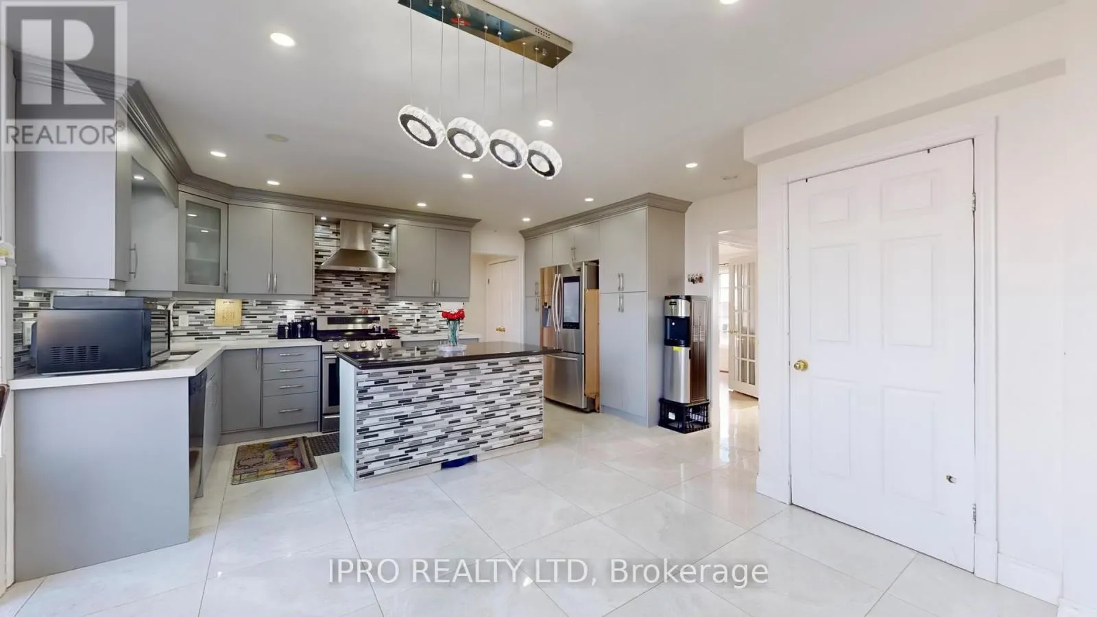 12191 MISSISSAUGA ROAD W