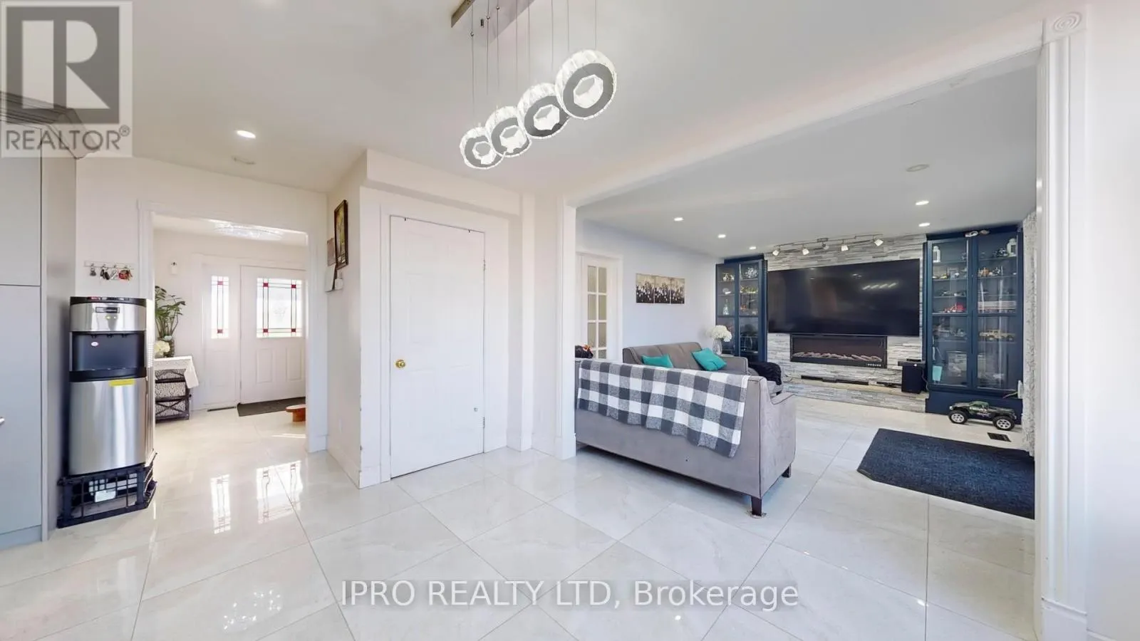 12191 MISSISSAUGA ROAD W