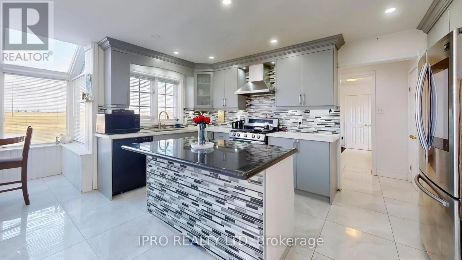 12191 MISSISSAUGA ROAD W