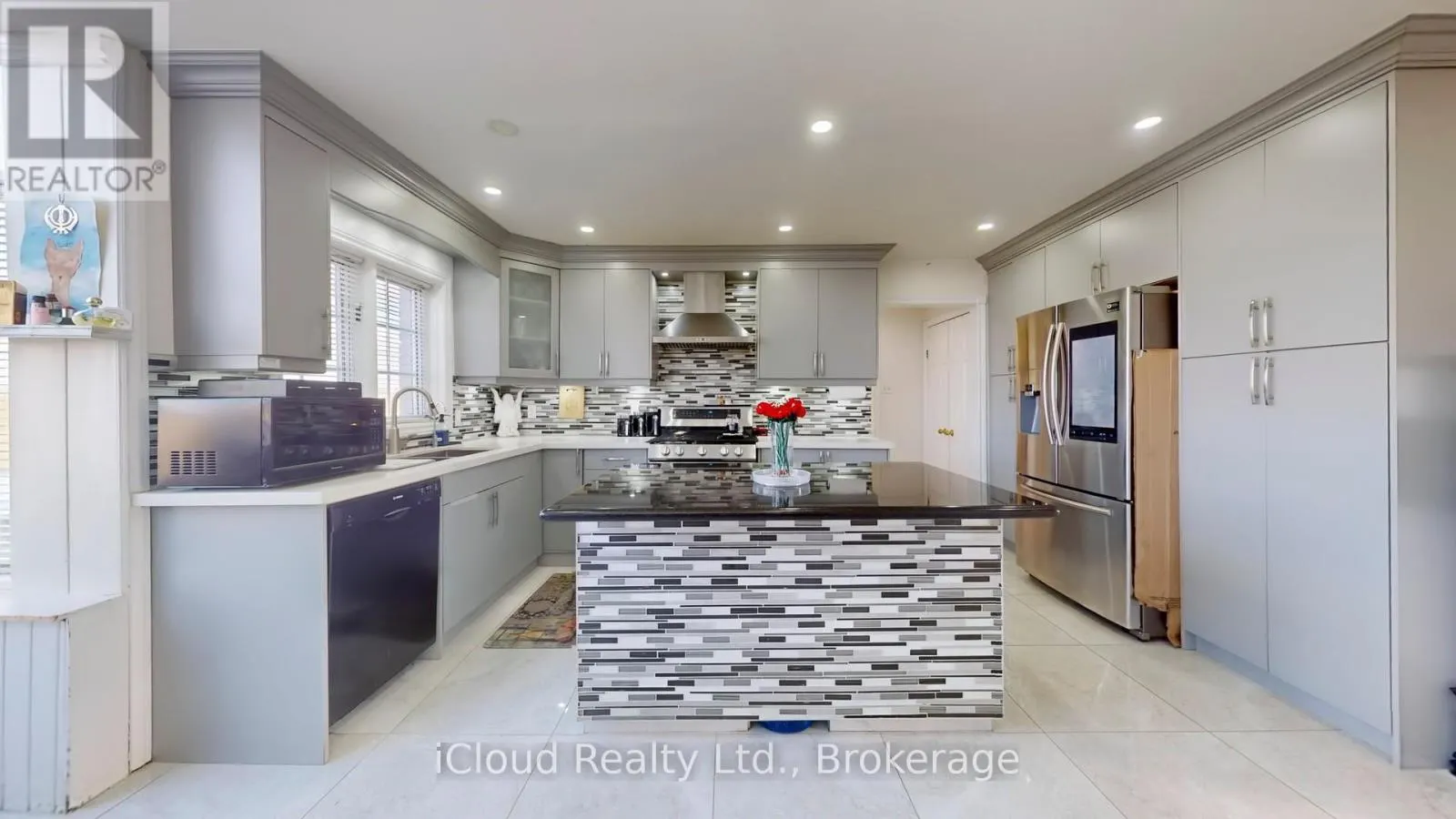 12191 MISSISSAUGA ROAD W