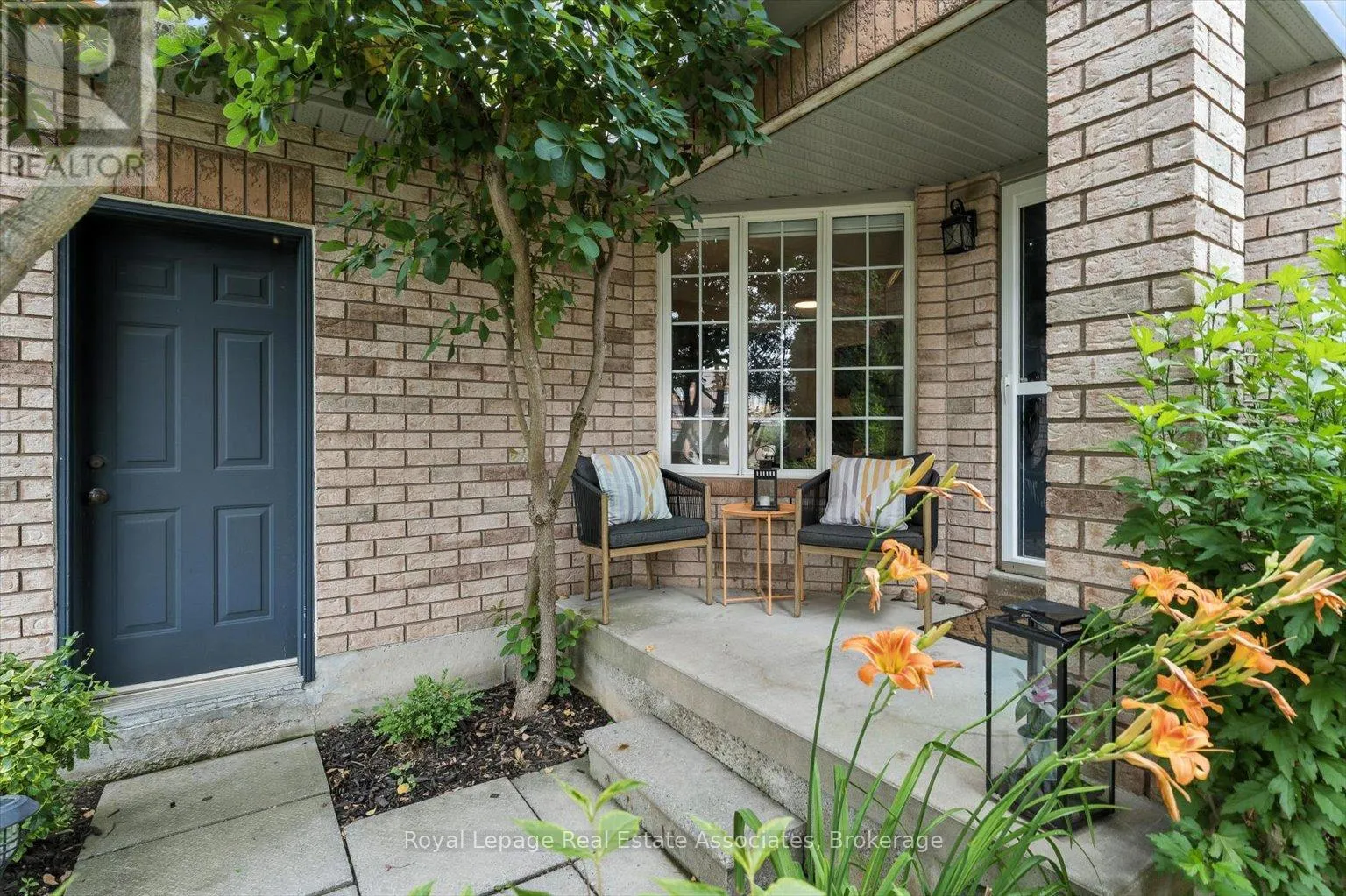 151 MOWAT CRESCENT