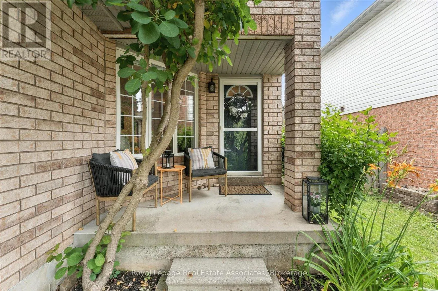 151 MOWAT CRESCENT