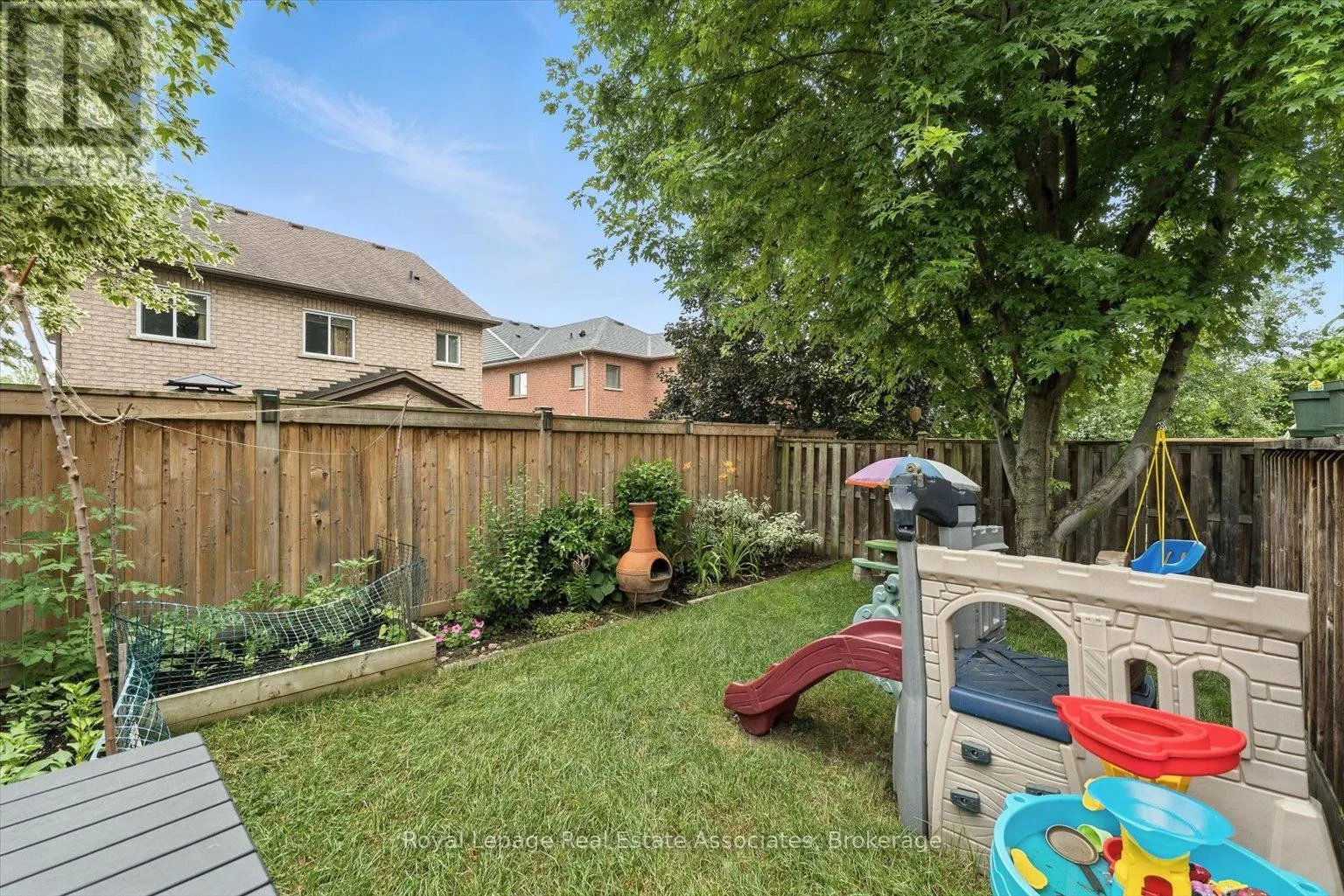 151 MOWAT CRESCENT