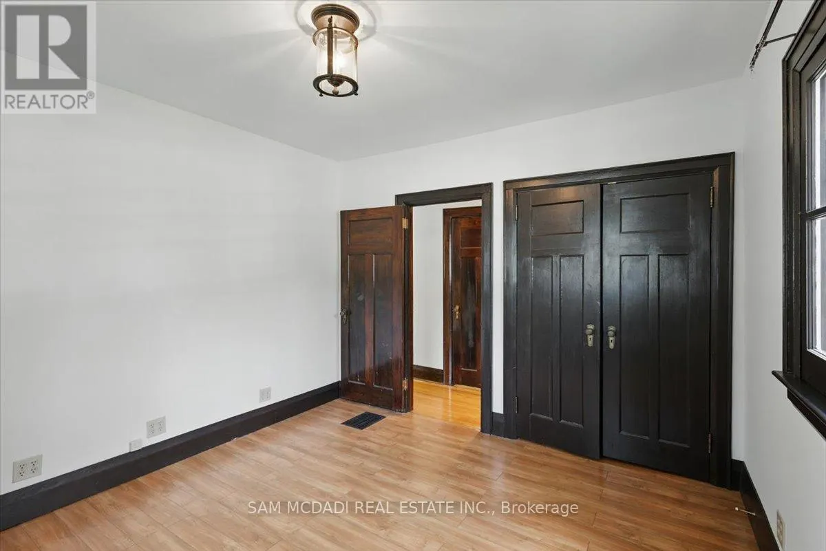 62 MAPLE AVENUE S
