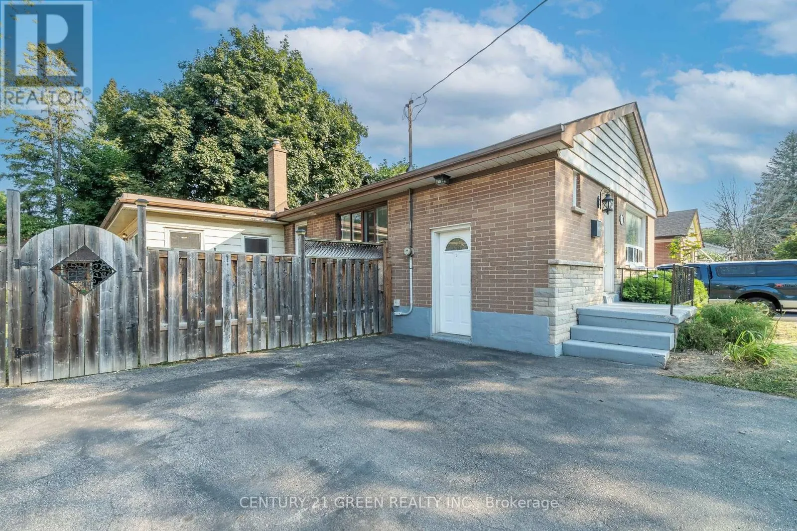 1303 BUNNELL DRIVE N