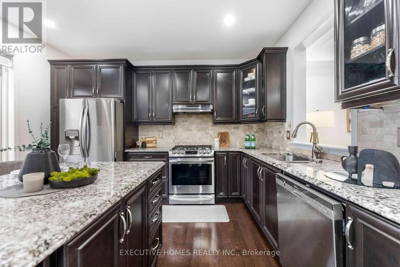 1496 FARMSTEAD DRIVE