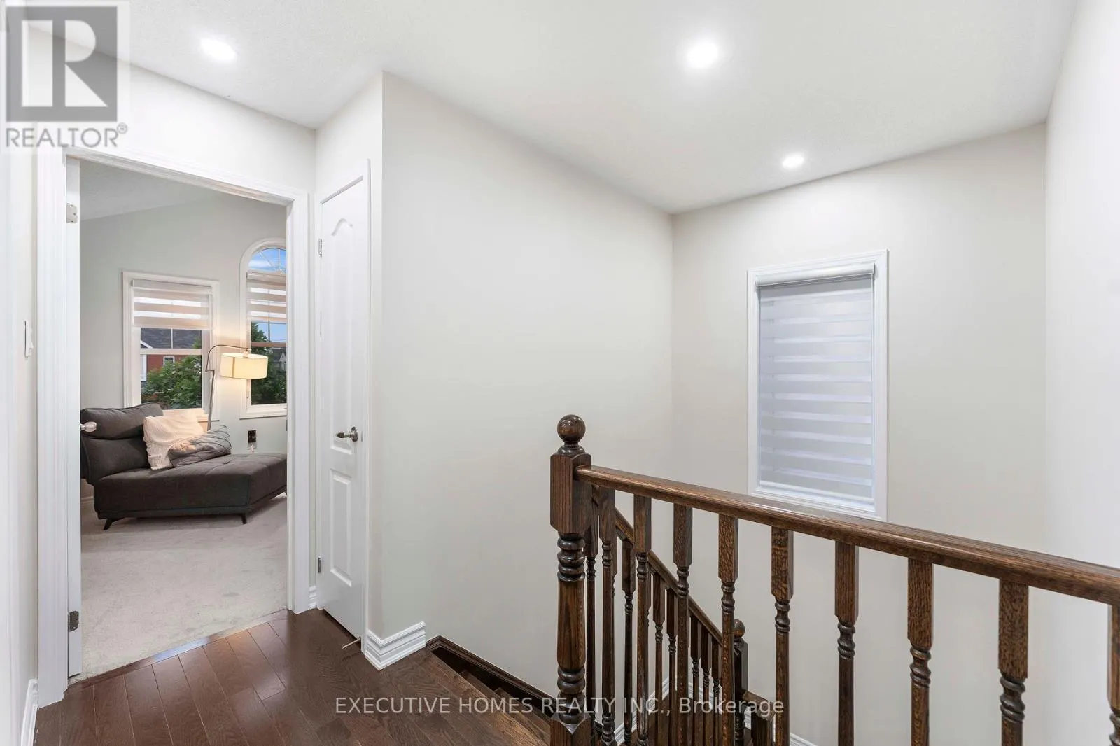 1496 FARMSTEAD DRIVE