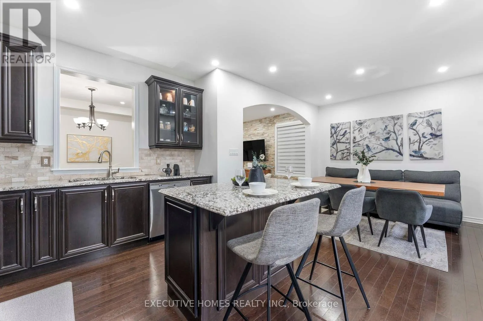 1496 FARMSTEAD DRIVE