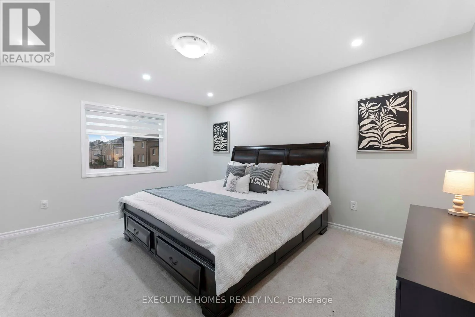1496 FARMSTEAD DRIVE
