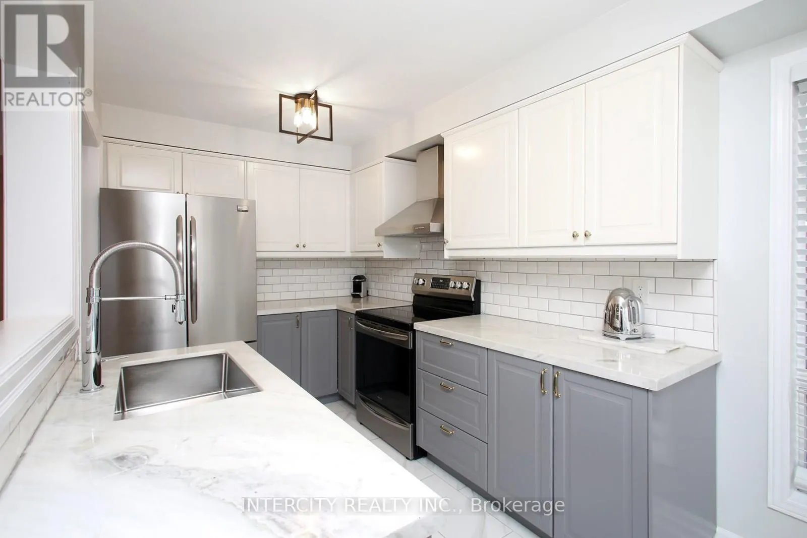 5 HUMBERSHED CRESCENT