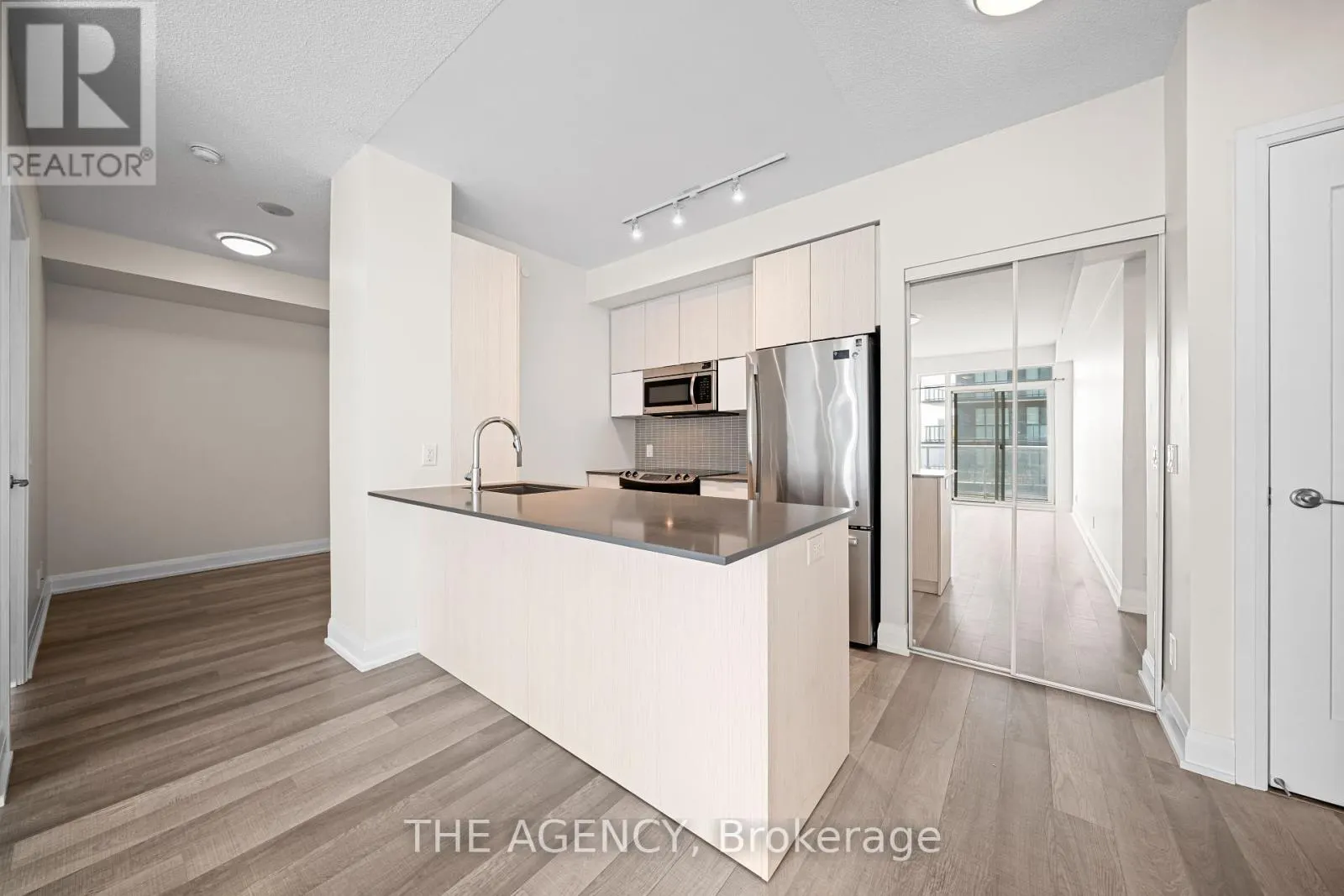 3309 - 56 ANNIE CRAIG DRIVE