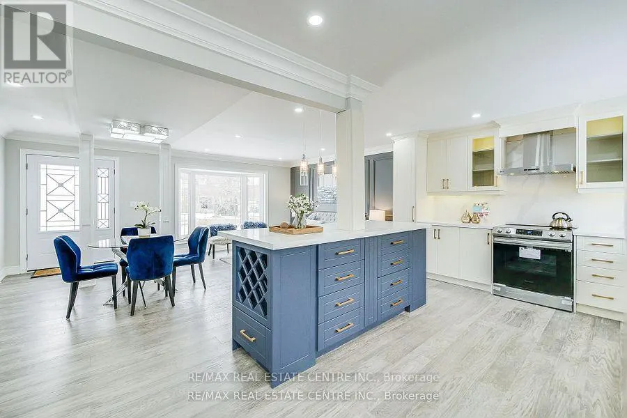 480 VALLEY DRIVE