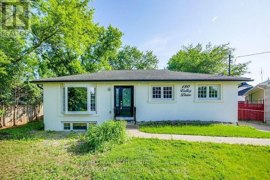 480 VALLEY DRIVE