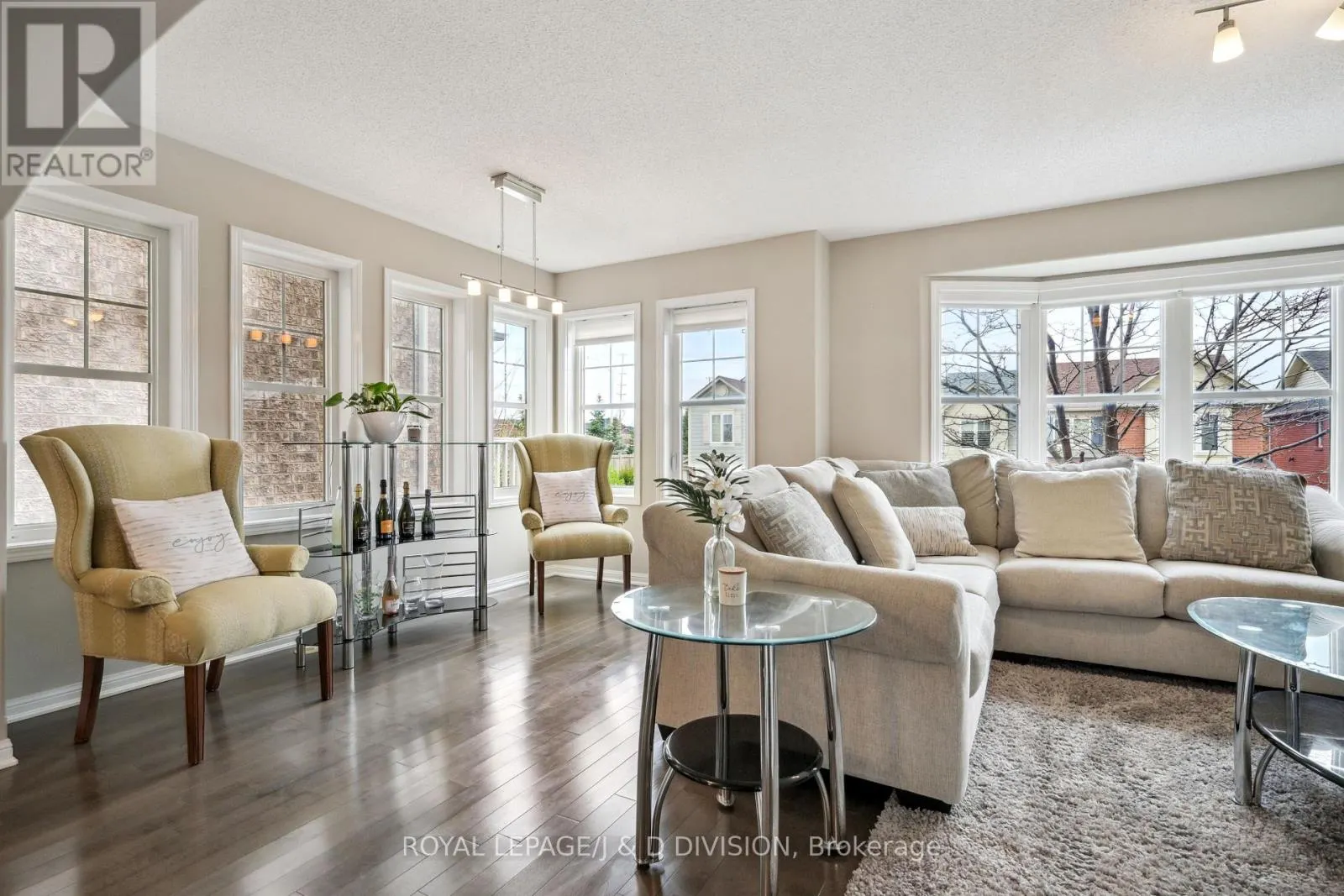 612 SELLERS PATH