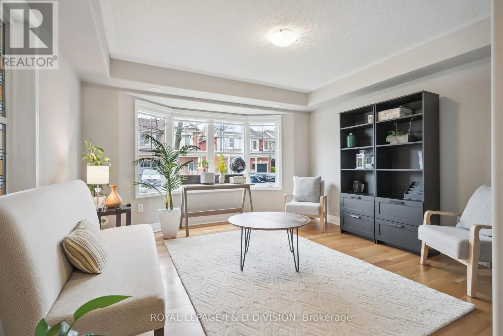 612 SELLERS PATH
