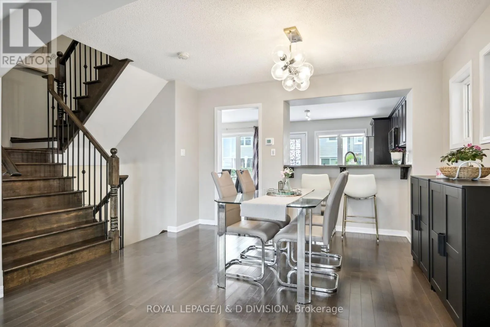 612 SELLERS PATH