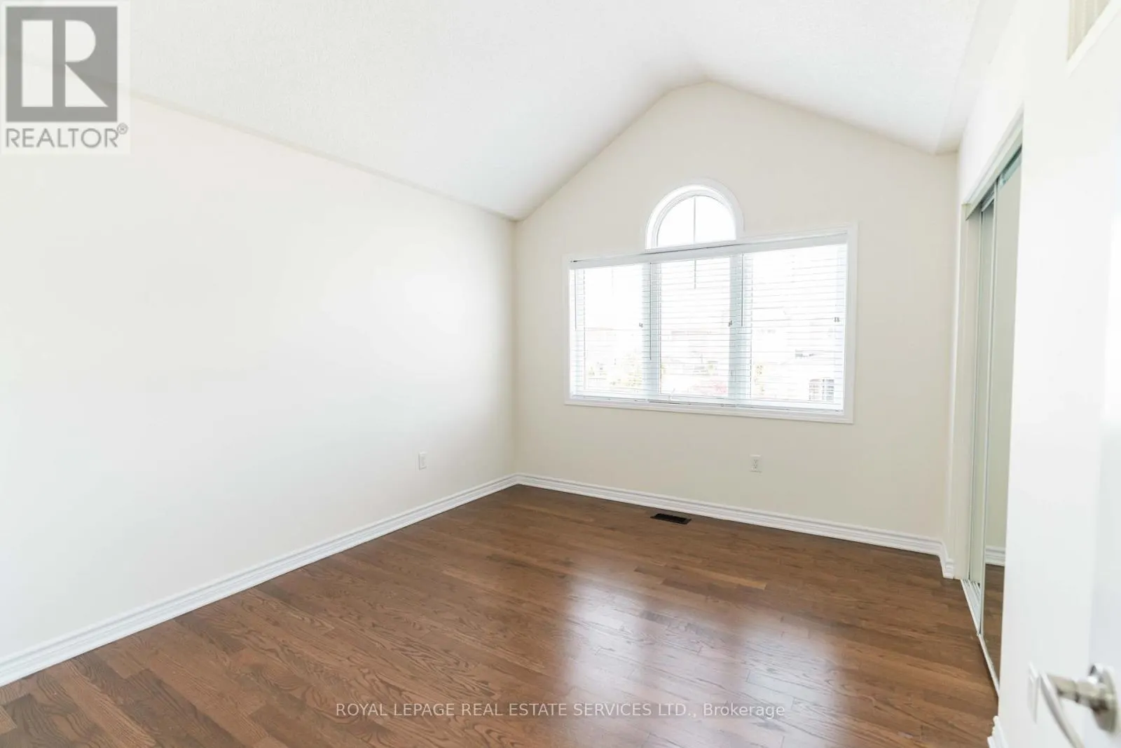 974 PENSON CRESCENT