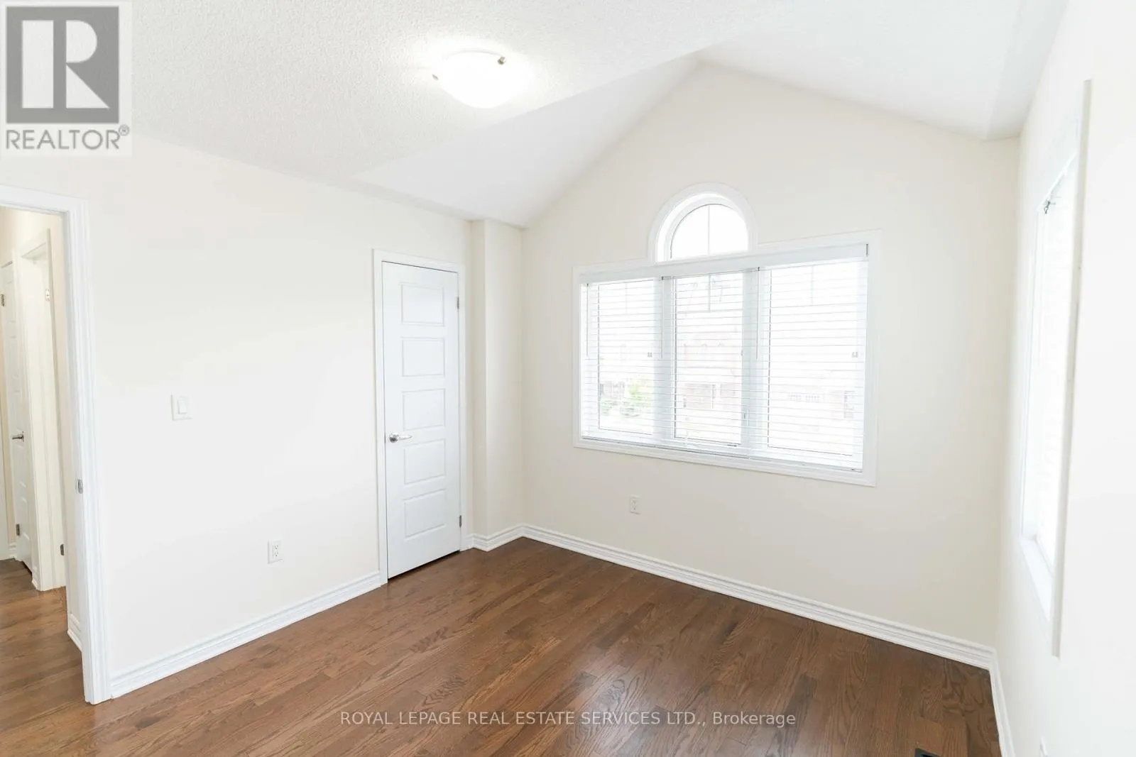 974 PENSON CRESCENT