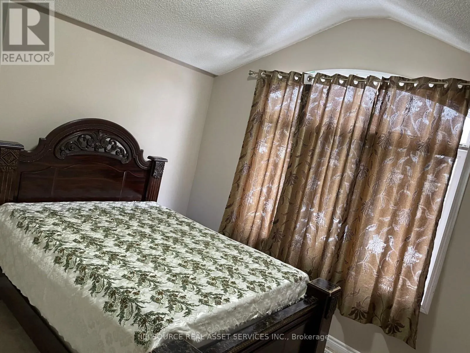 UPPER - 311 CEDAR HEDGE ROAD