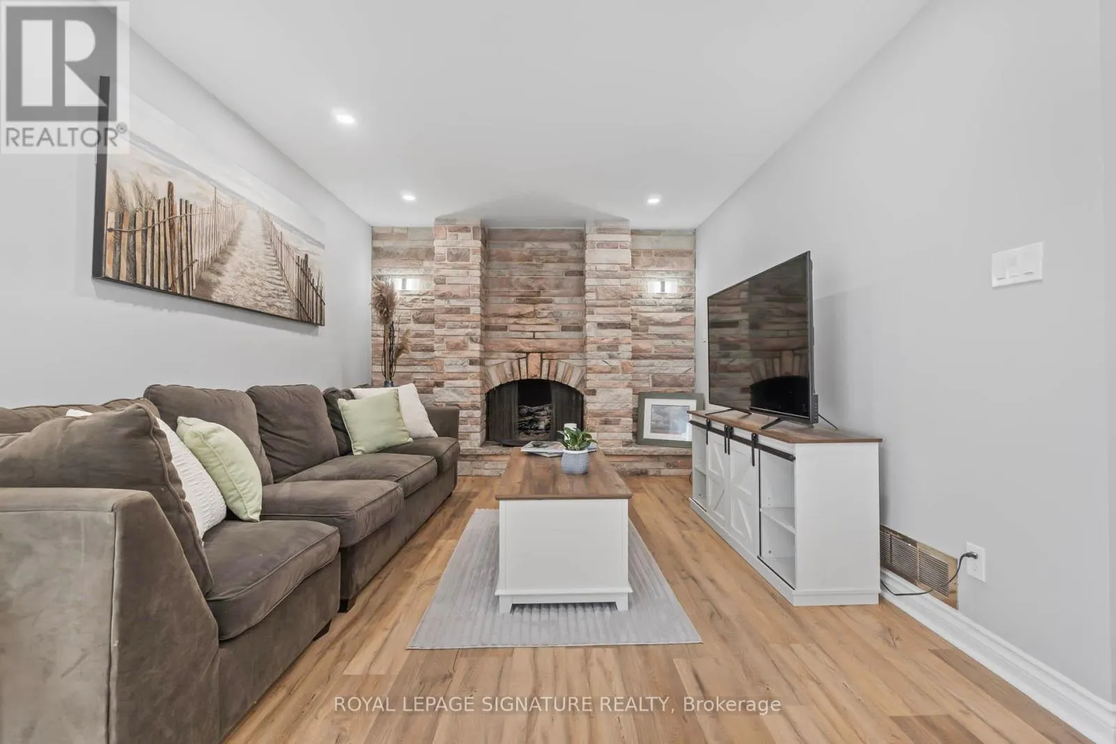 9 FALUDON DRIVE
