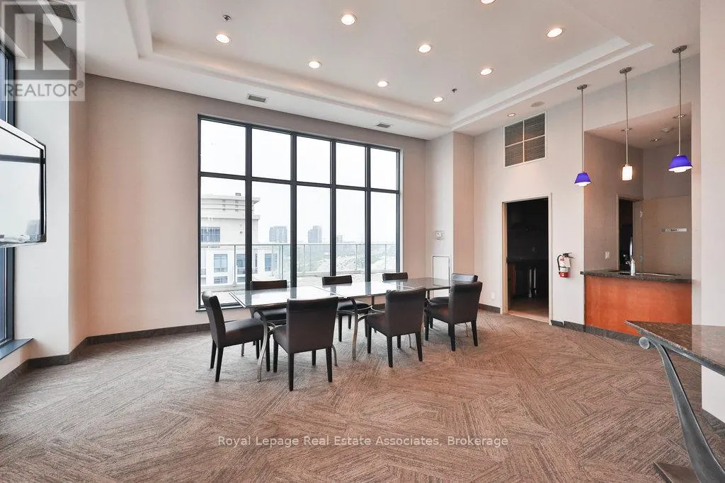 1514 - 2083 LAKESHORE BOULEVARD W