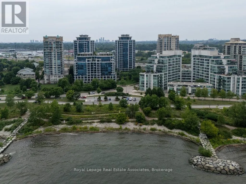 1514 - 2083 LAKESHORE BOULEVARD W
