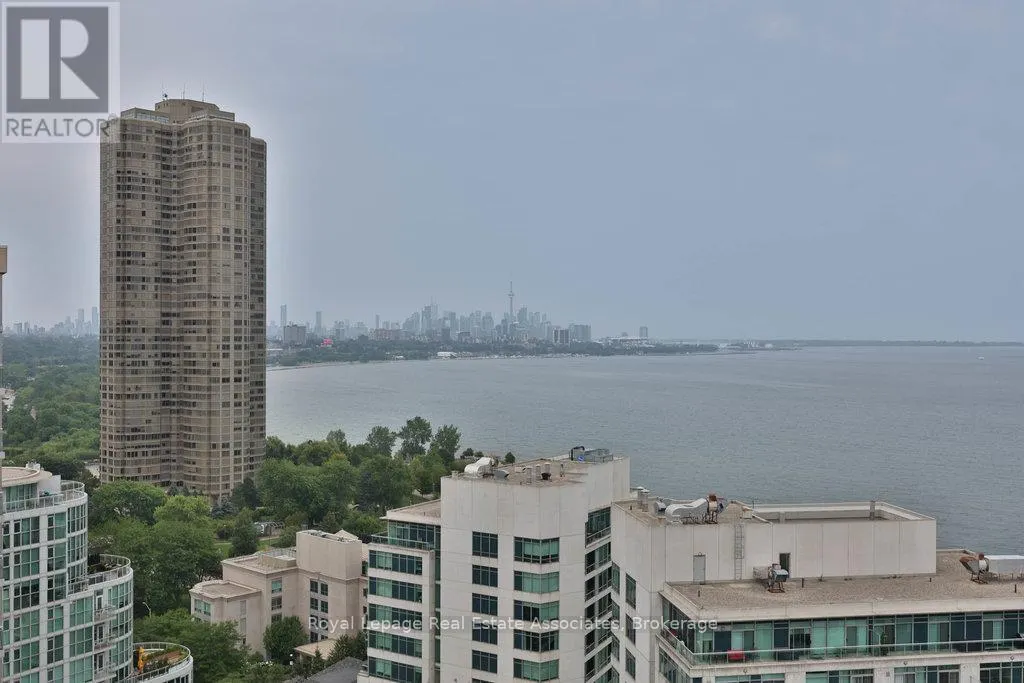 1514 - 2083 LAKESHORE BOULEVARD W