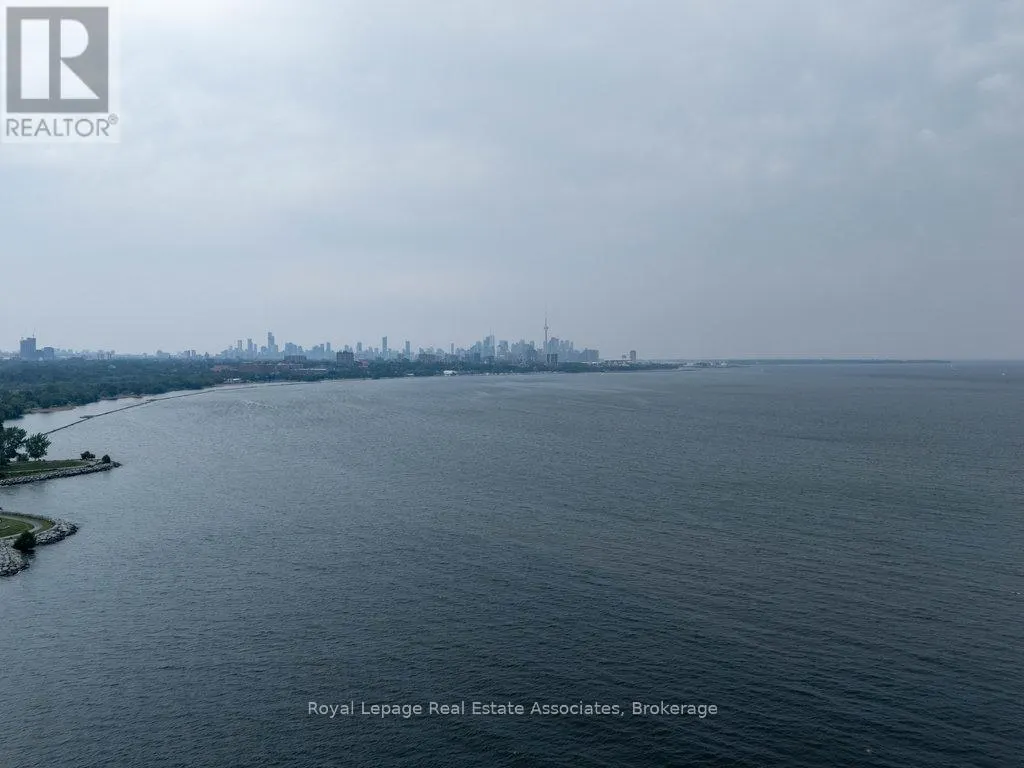 1514 - 2083 LAKESHORE BOULEVARD W