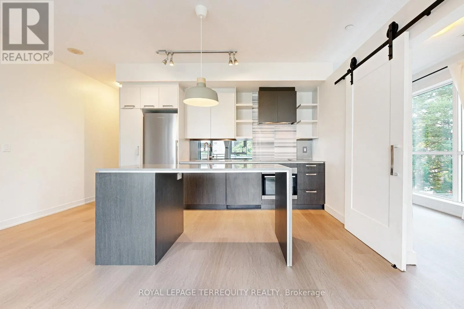 329 - 1830 BLOOR STREET W