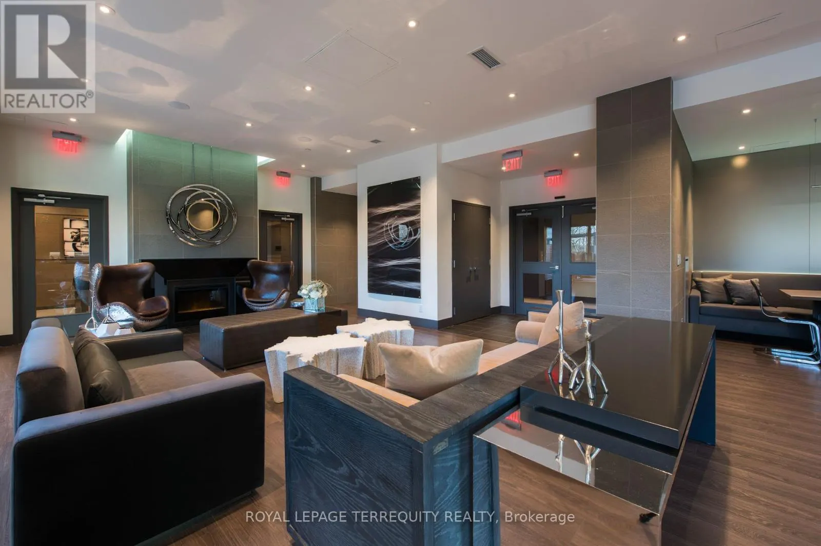 329 - 1830 BLOOR STREET W