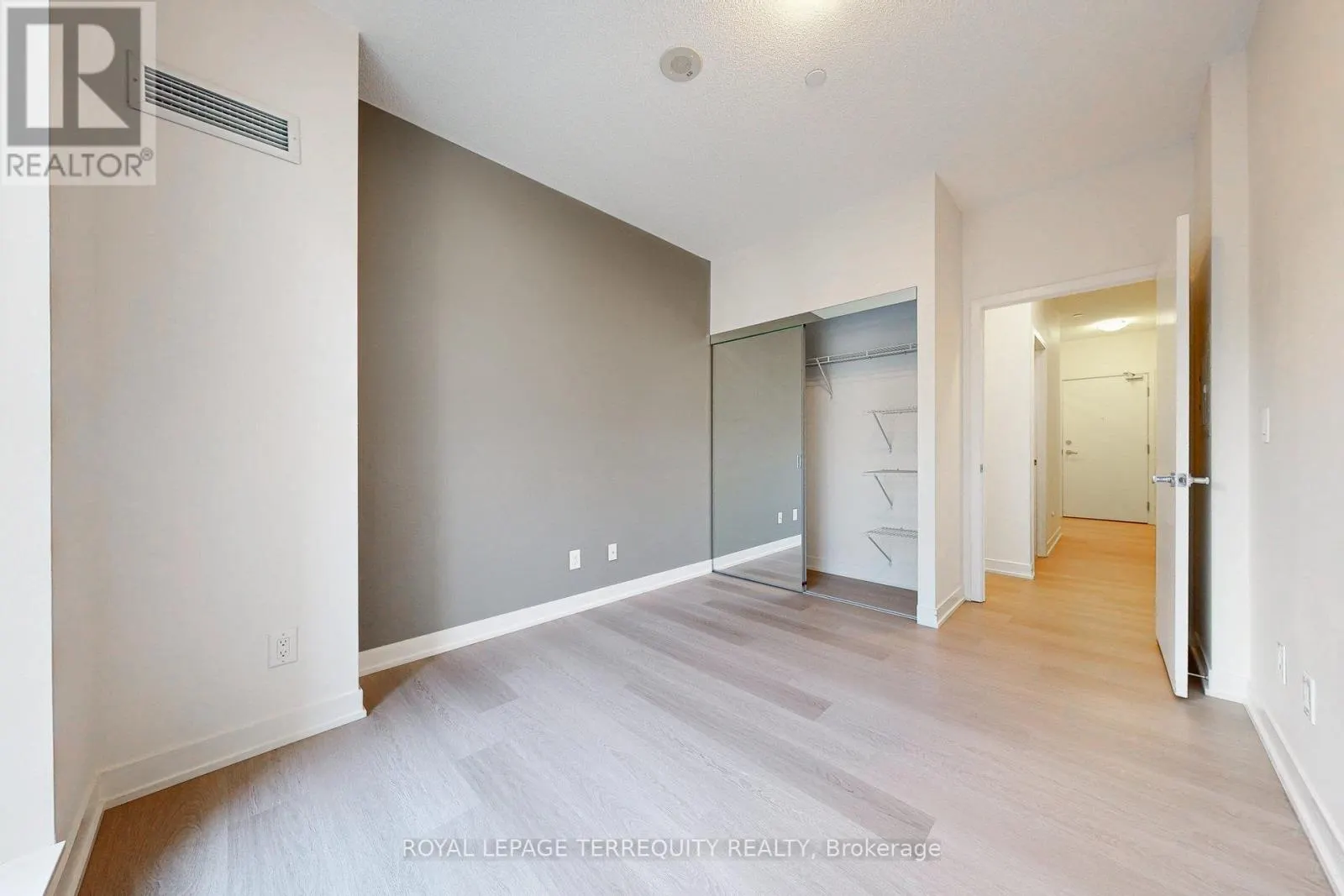 329 - 1830 BLOOR STREET W