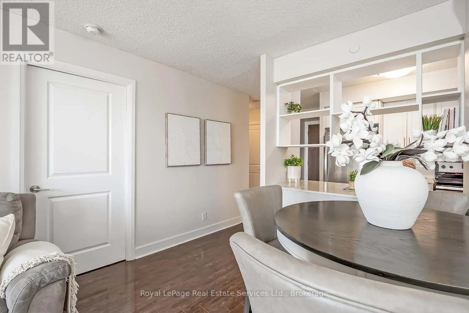 2027 - 2 EVA ROAD, #2027