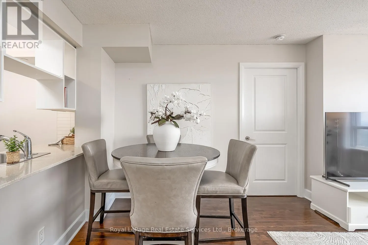 2027 - 2 EVA ROAD, #2027