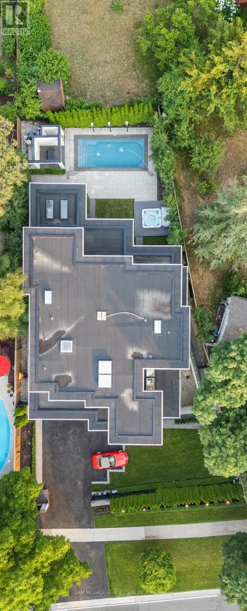 2488 LAKESHORE ROAD E