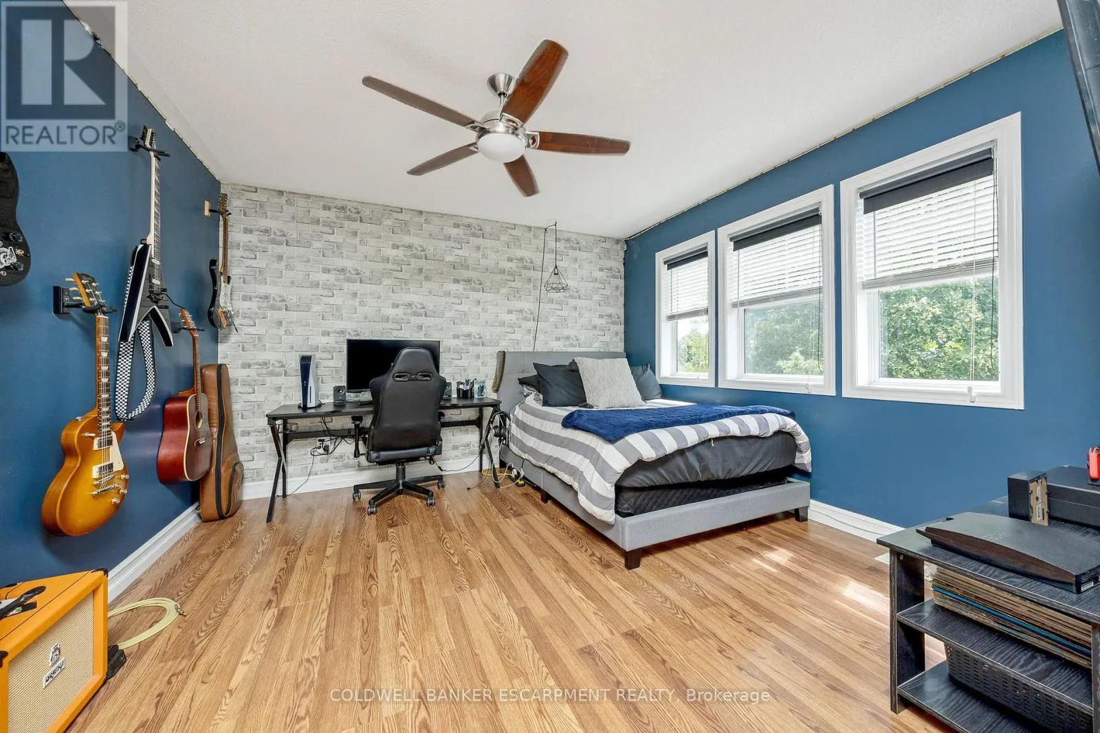 5 TANNERS DRIVE