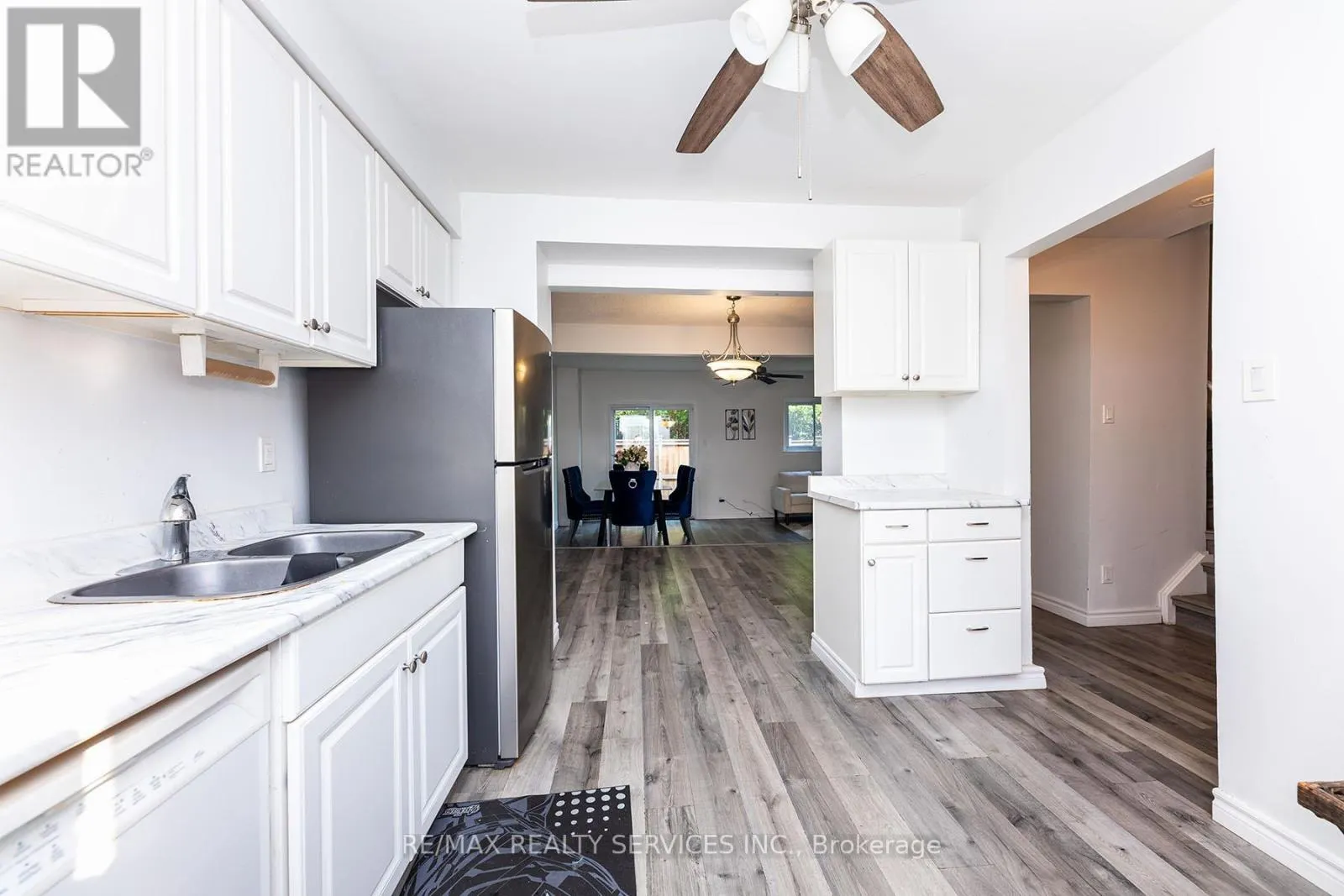 UNIT 3 - 1306 GUELPH LINE