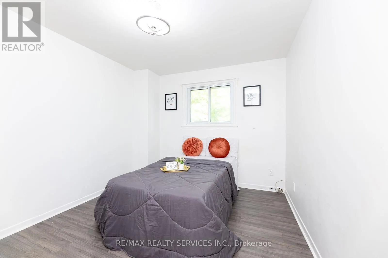 UNIT 3 - 1306 GUELPH LINE