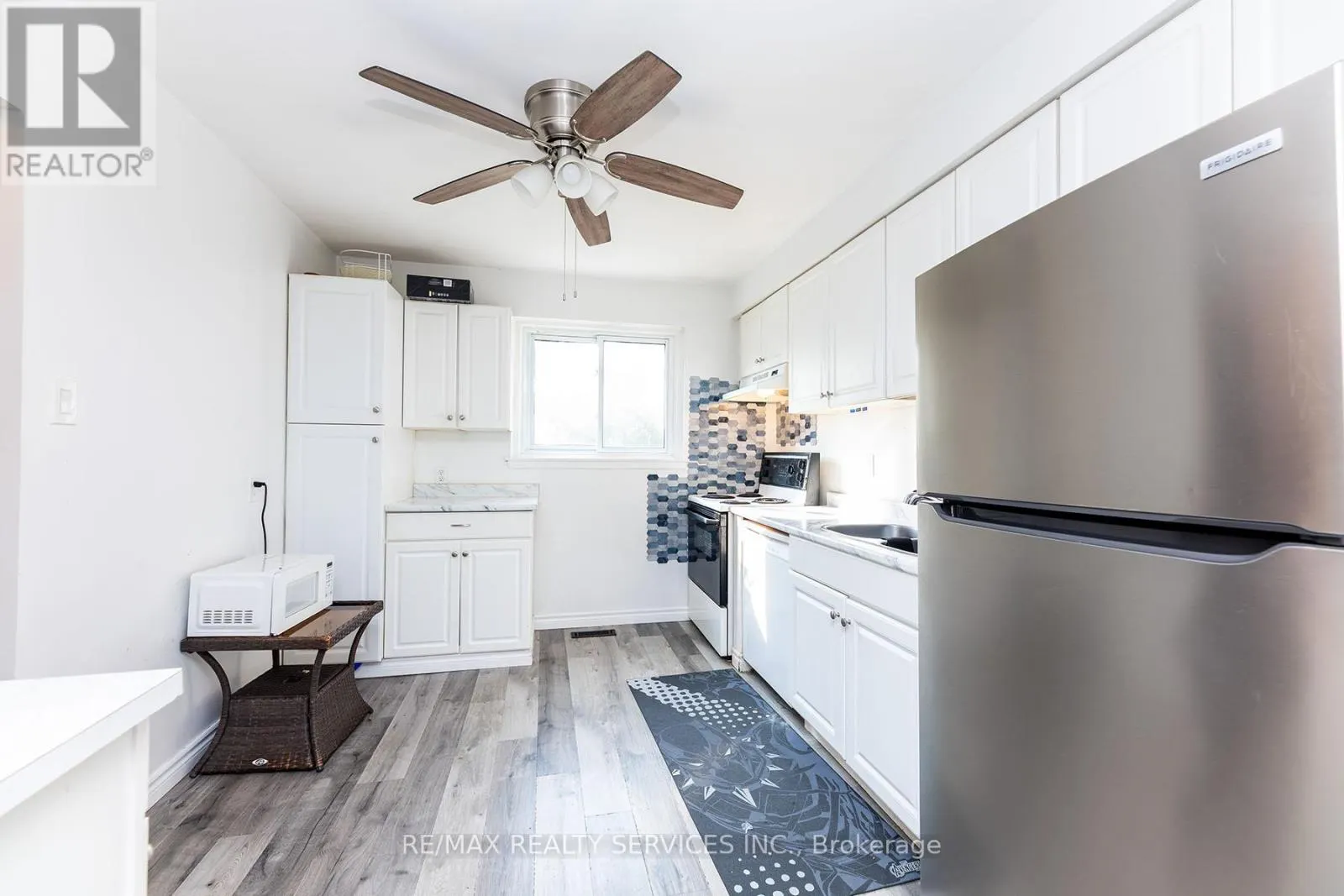 UNIT 3 - 1306 GUELPH LINE