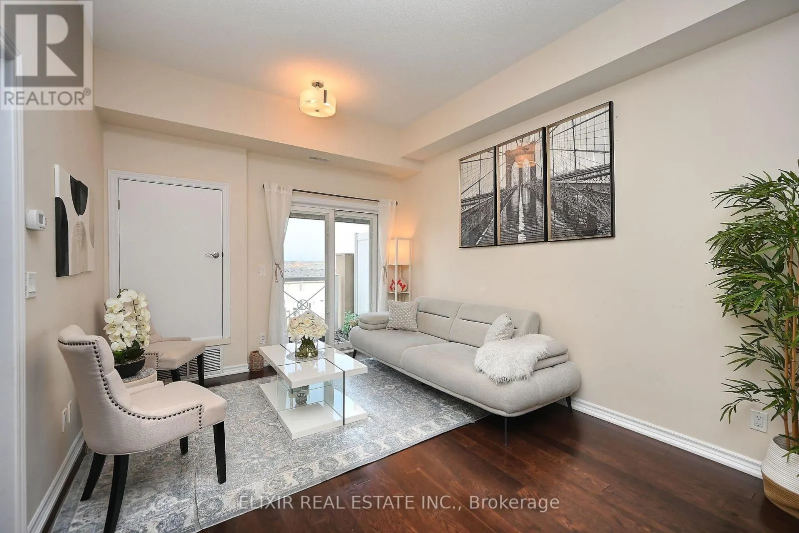 410 - 1360 COSTIGAN ROAD