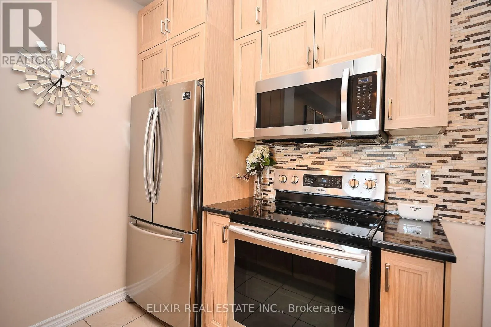 410 - 1360 COSTIGAN ROAD