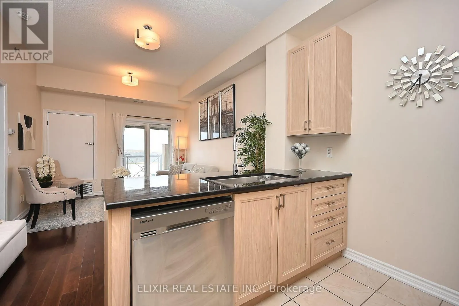 410 - 1360 COSTIGAN ROAD