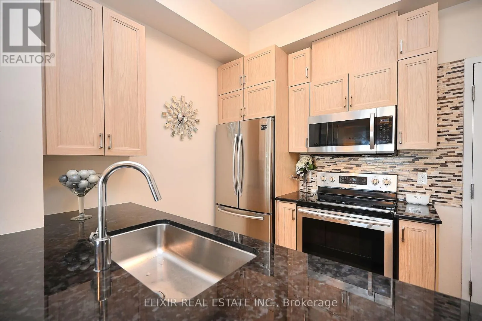 410 - 1360 COSTIGAN ROAD