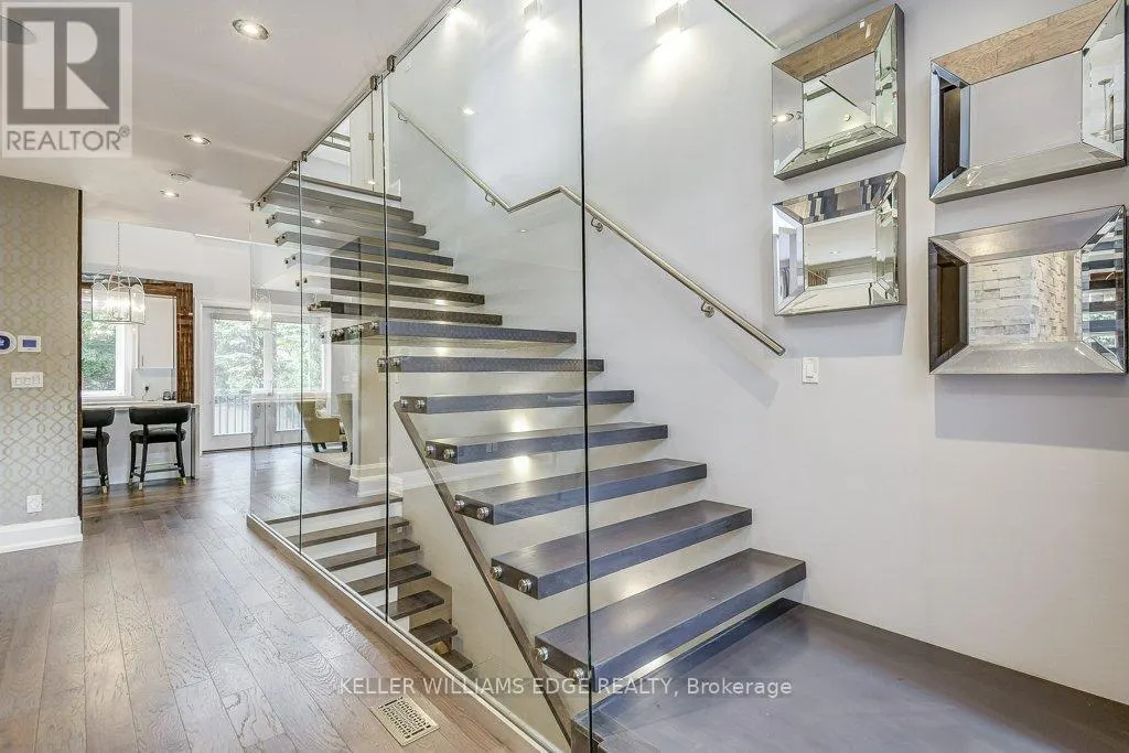 489 WILLIS DRIVE