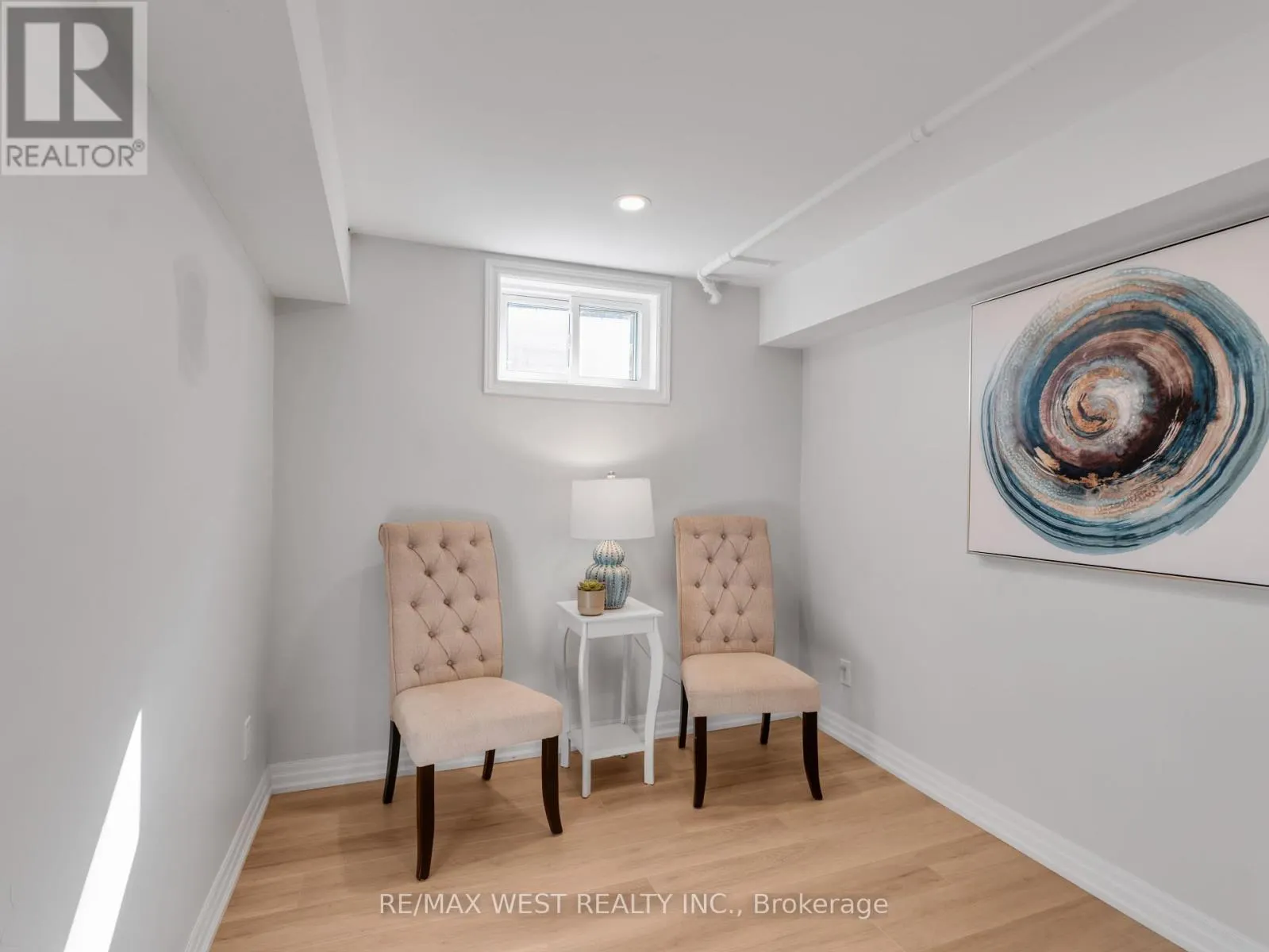 149 ELLWOOD DRIVE W