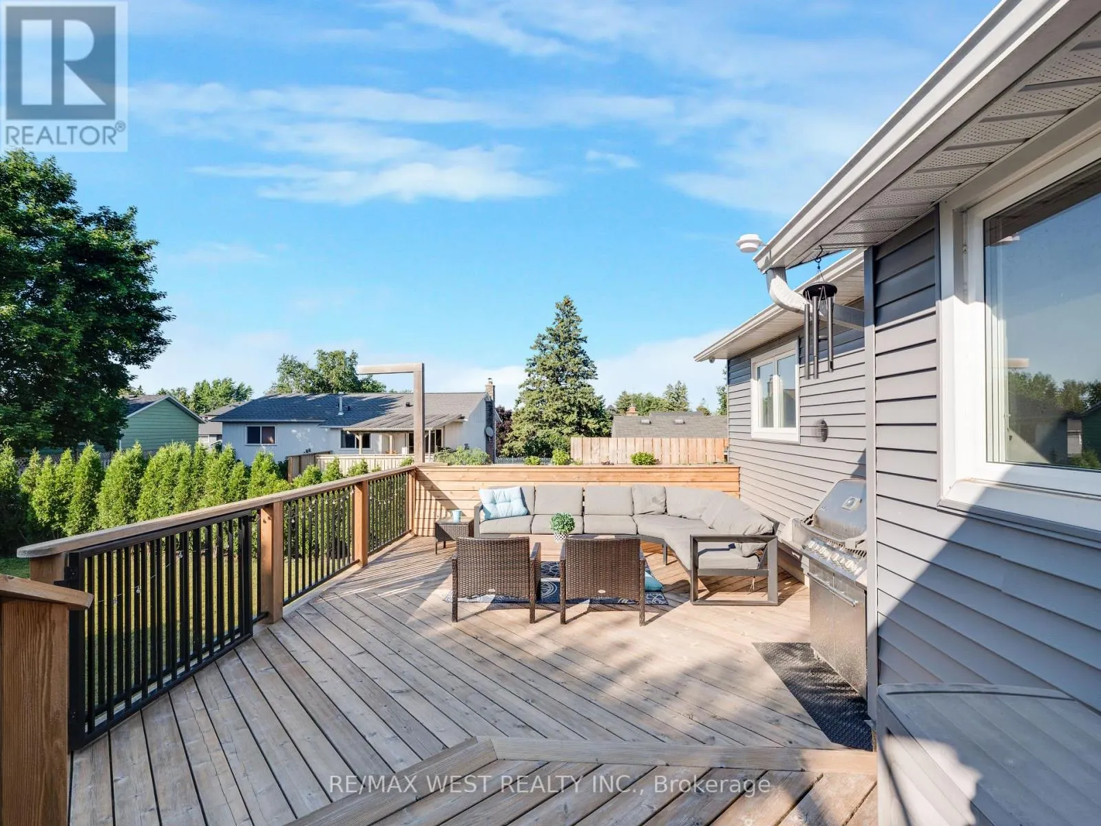 149 ELLWOOD DRIVE W