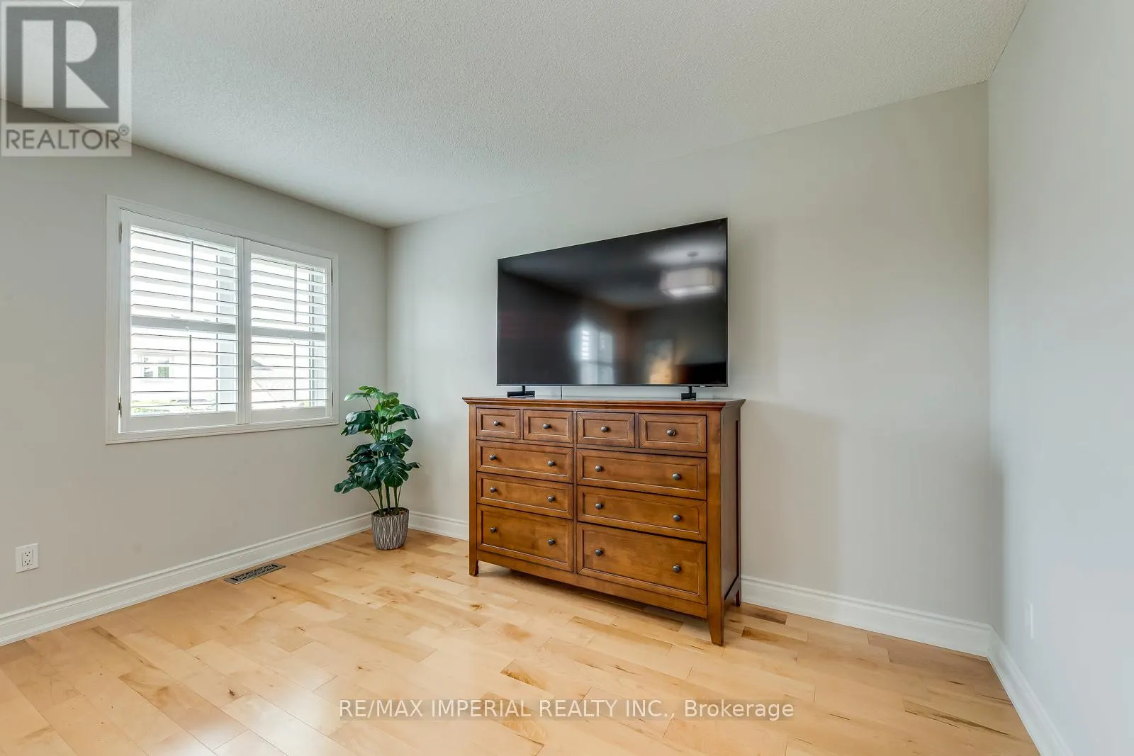 2182 OAKPOINT ROAD