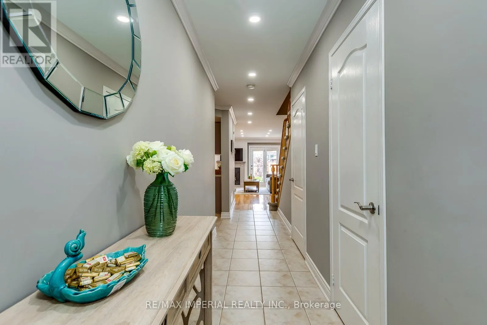 2182 OAKPOINT ROAD