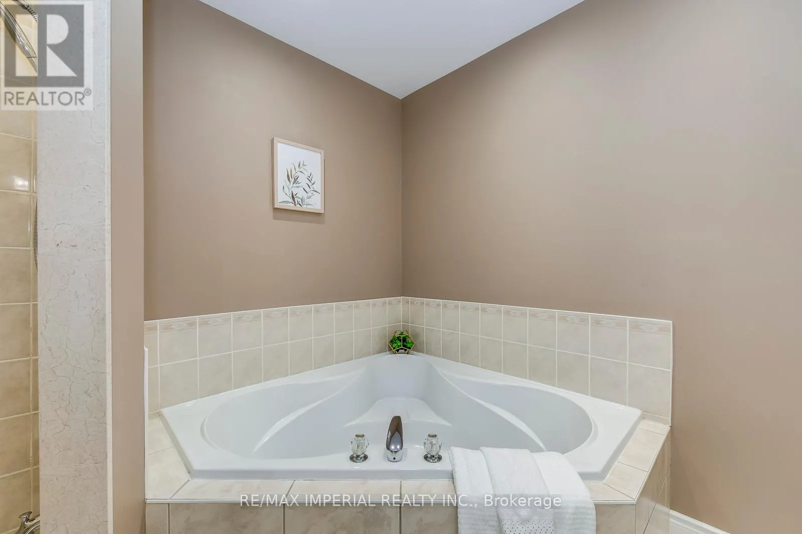 2182 OAKPOINT ROAD