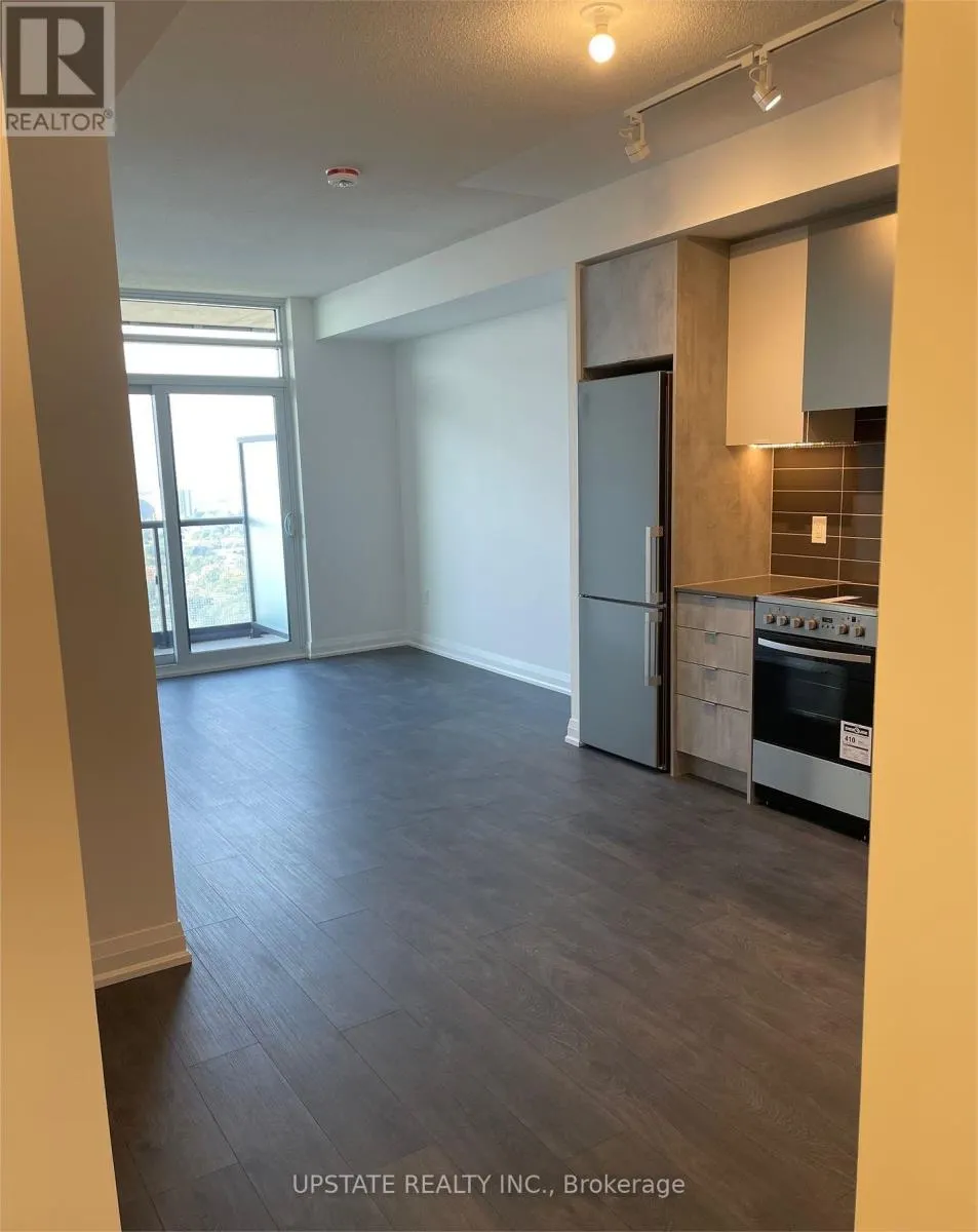 710 - 30 GIBBS ROAD