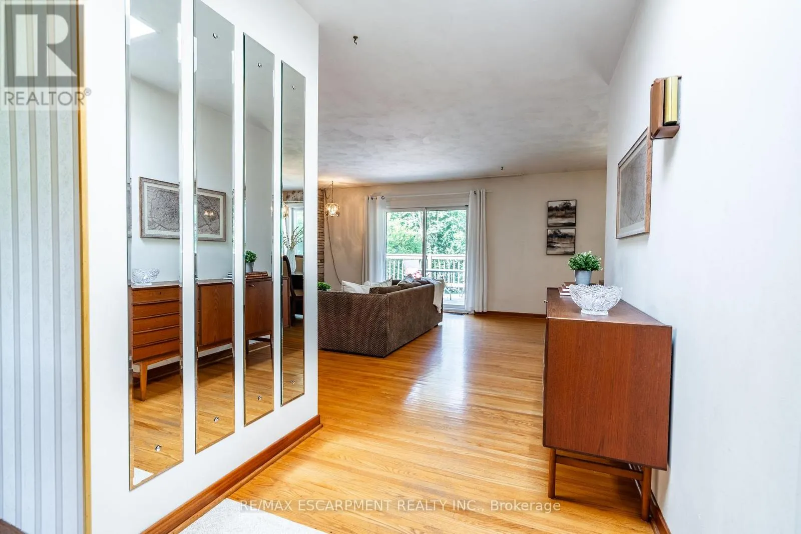 5224 CEDAR SPRINGS ROAD